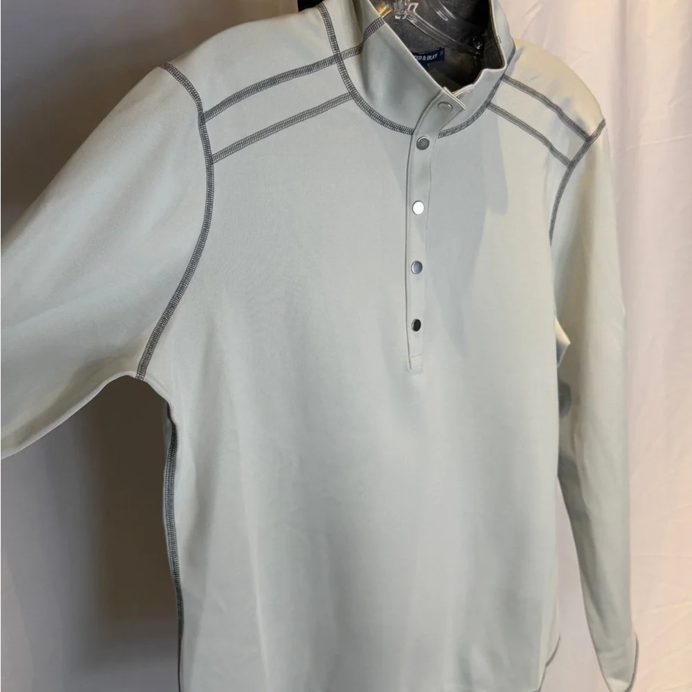Cutter & Buck Women's Gray Sweater‎